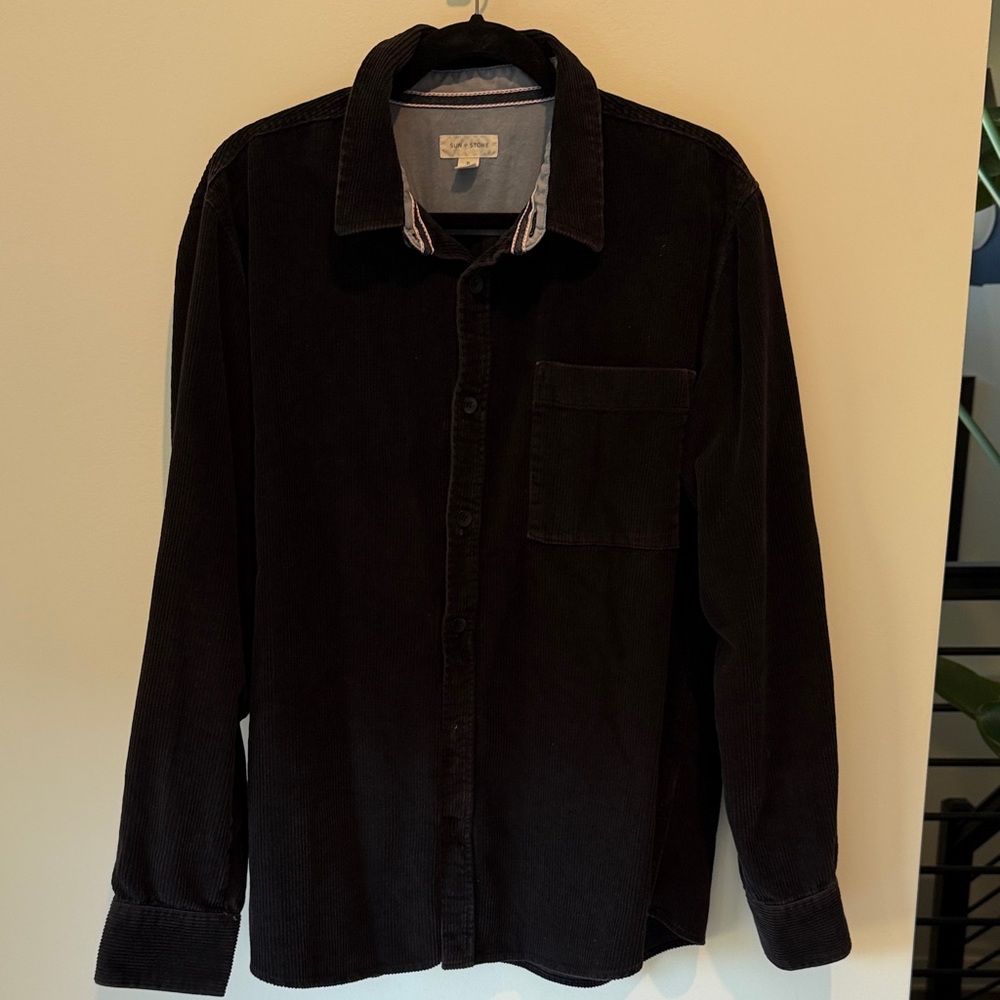 Men’s black corduroy shirt- size XL